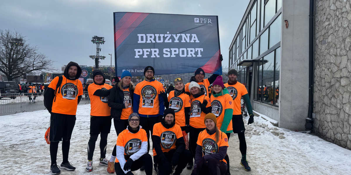 Grupa Biegaczy z GK PFR na biegu WOŚP