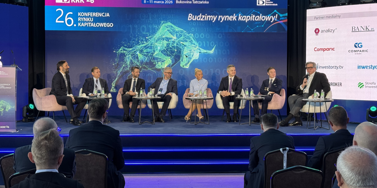 Debata podczas dwudziestej szóstej Konferencji Rynku Kapitałowego z udziałem Prezesa PFR Piotra Matczuka.